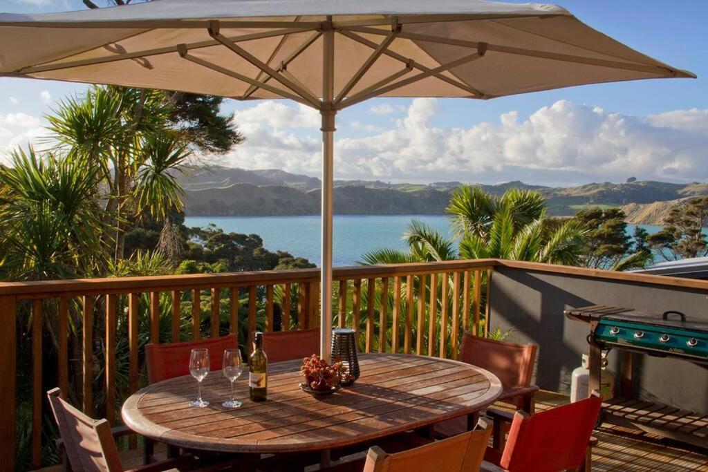 Orca Lodge Raglan Εξωτερικό φωτογραφία